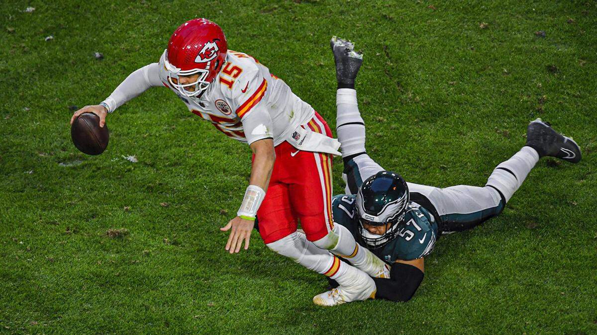 This letter writer wonders if playing the second half of the Super Bowl was a wise choice.
