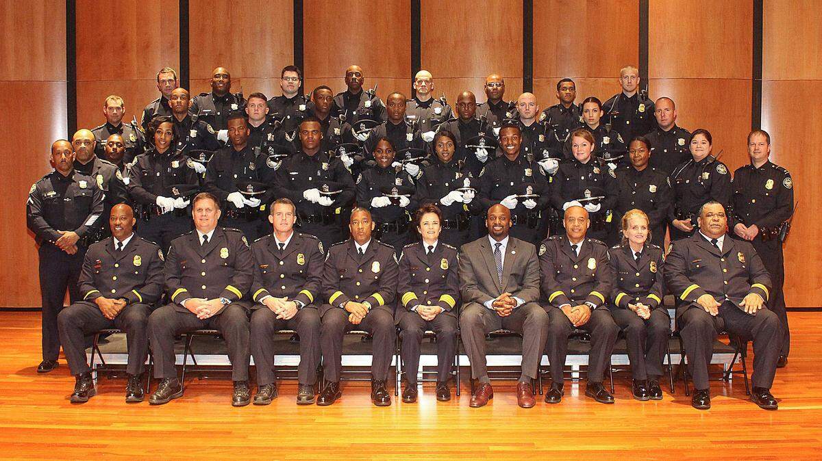 While KCPD struggles, this city made its police force more diverse than its residents
