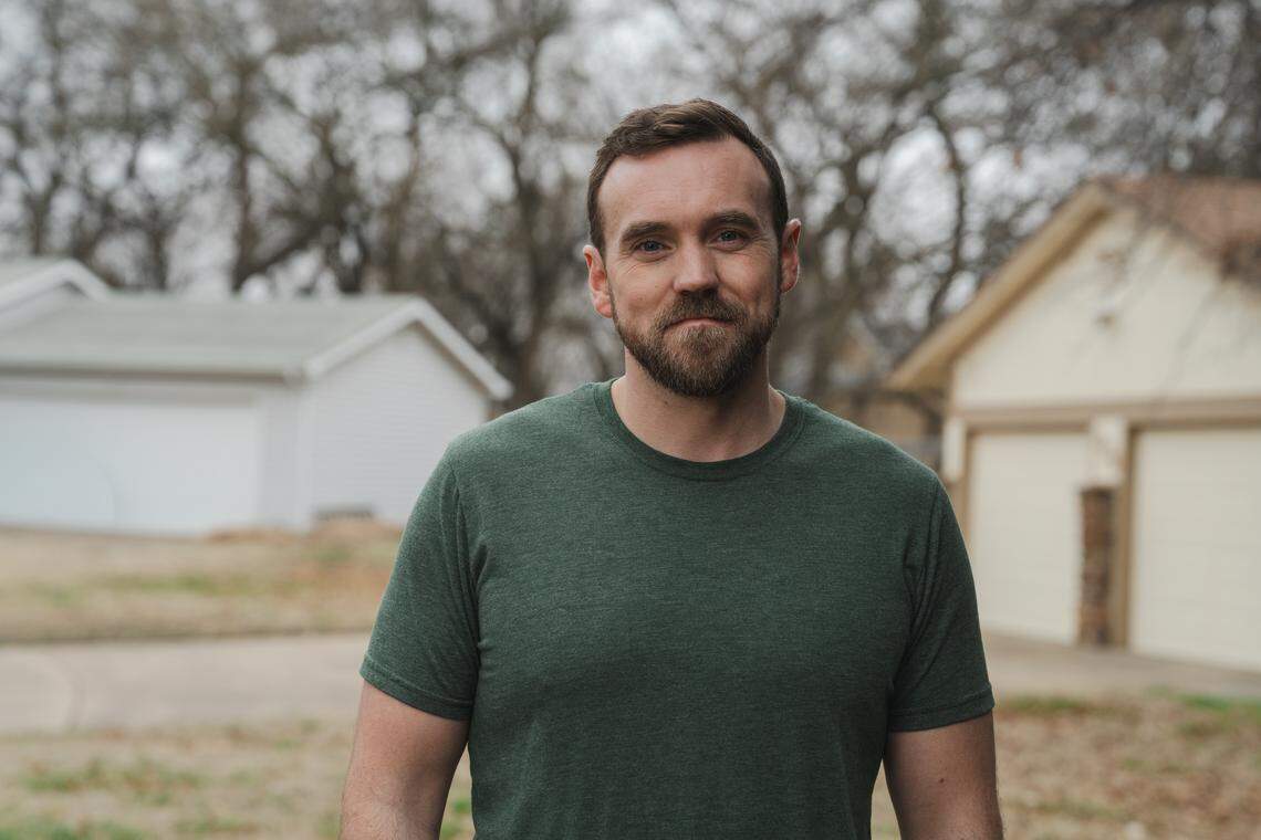 Army vet launches Senate challenge to Roger Marshall, decries U.S. ‘forever wars’