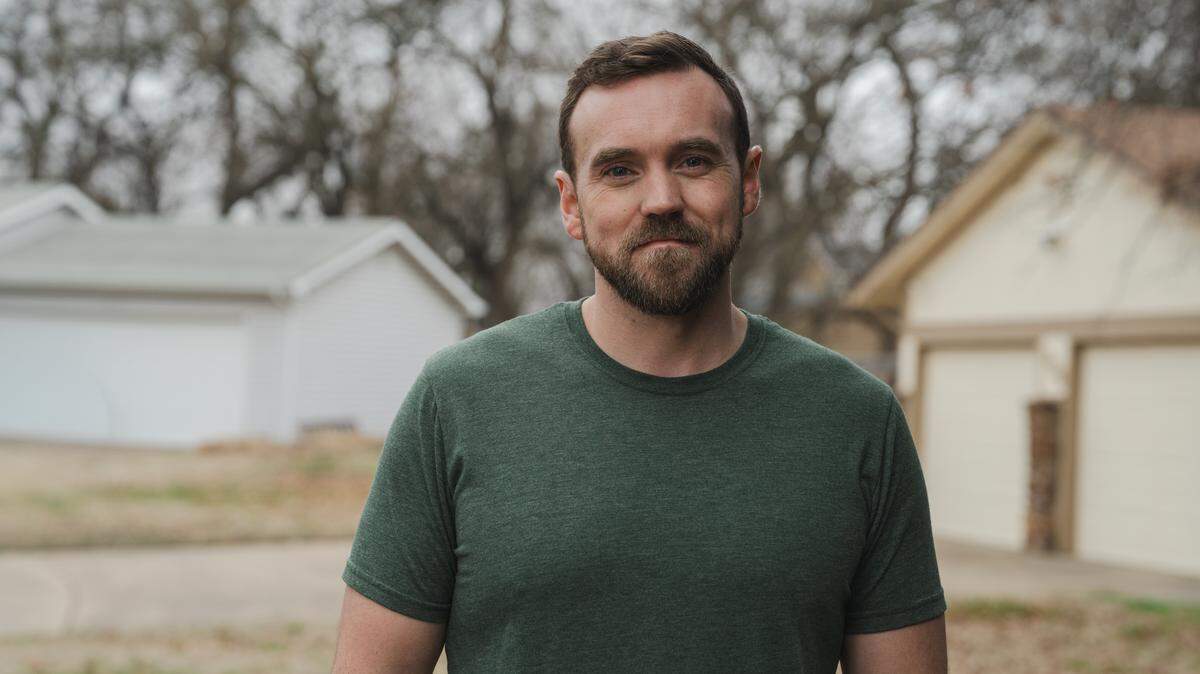 Army veteran Noah Taylor is running for U.S. Senate in Kansas as a Democrat.