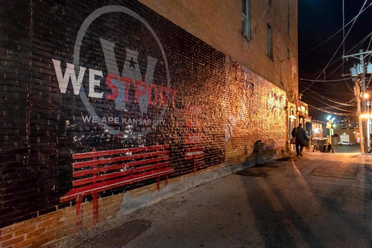 The streets of Westport were nearly deserted on Saturday, Dec. 11, a stark contrast to warmer months when crowd control fences and police were present.