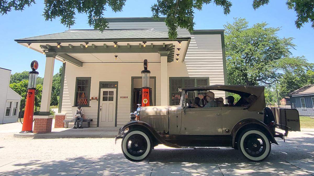 Shawnee Town has spent the last 20 years transforming itself from a place that highlights frontier history to one that highlights the history of the 1920s.