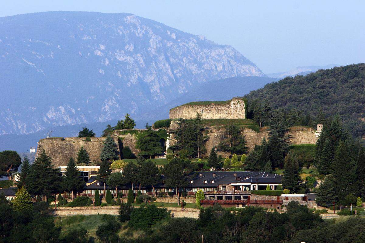 Since Oct. 21 this tiny European country has been on the Kansas Department of Health and Environment COVID-19 quarantine list. Do you know where Andorra is?