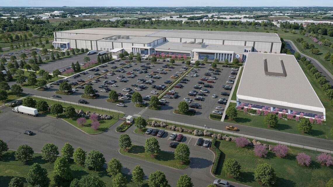 Lee’s Summit may see federal facility with millions of immigration records under plan