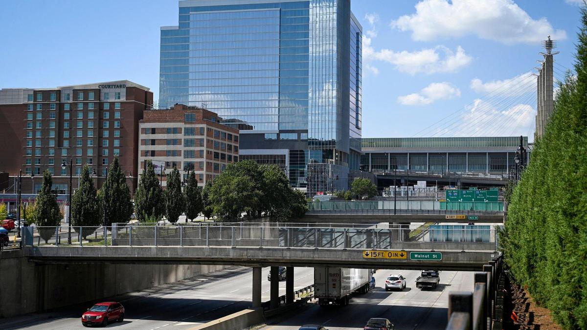 The South Loop project would put a cap over Interstate 670 and create a large, urban park that would connect the city’s business district and the Crossroads Arts District.