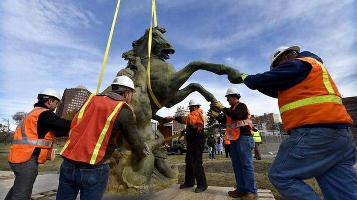 Photo by Rich Sugg, The Kansas City Star