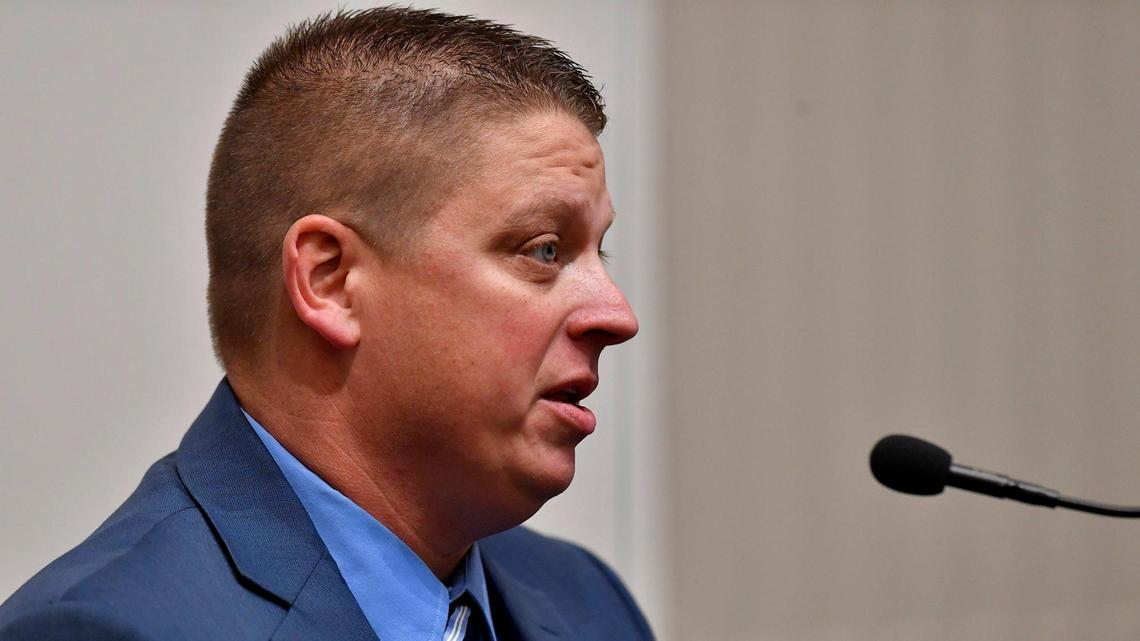 Prosecutors faced challenge in pursuing manslaughter case against KC police detective