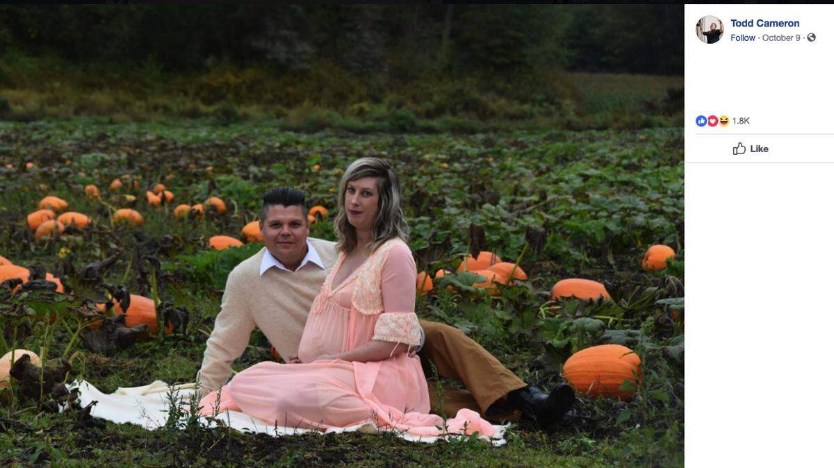 Todd and Nicole Cameron of British Columbia, Canada, are getting world-wide attention for their maternity photo shoot because they re-enacted that blood monster scene from “Alien.”