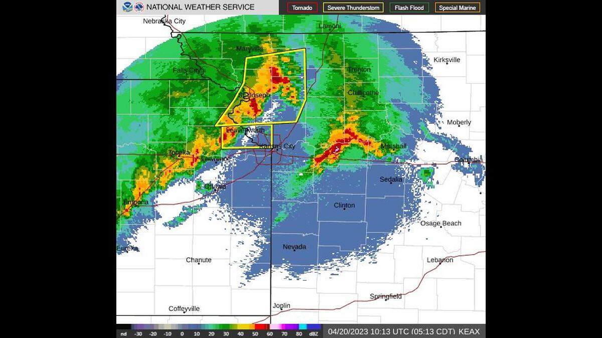 A line of strong to severe thunderstorms was approaching the Kansas City area shortly after 5 a.m. Thursday. Although the storms are expected to weaken into the rush hour, large hail and strong winds are still possible, according to the National Weather Service.