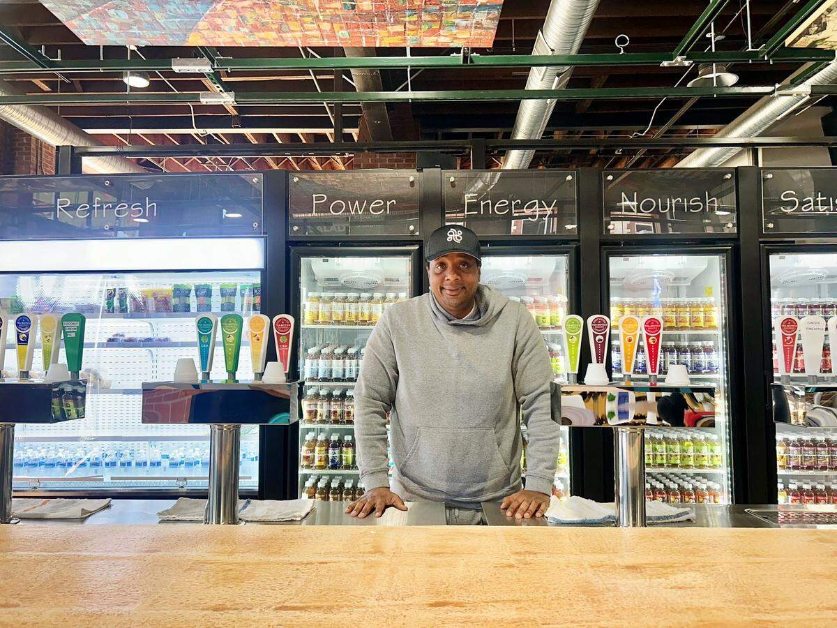 Kortney Lee just opened Tea-Biotics Lounge in an effort to bring healthy food options to Kansas Citians.
