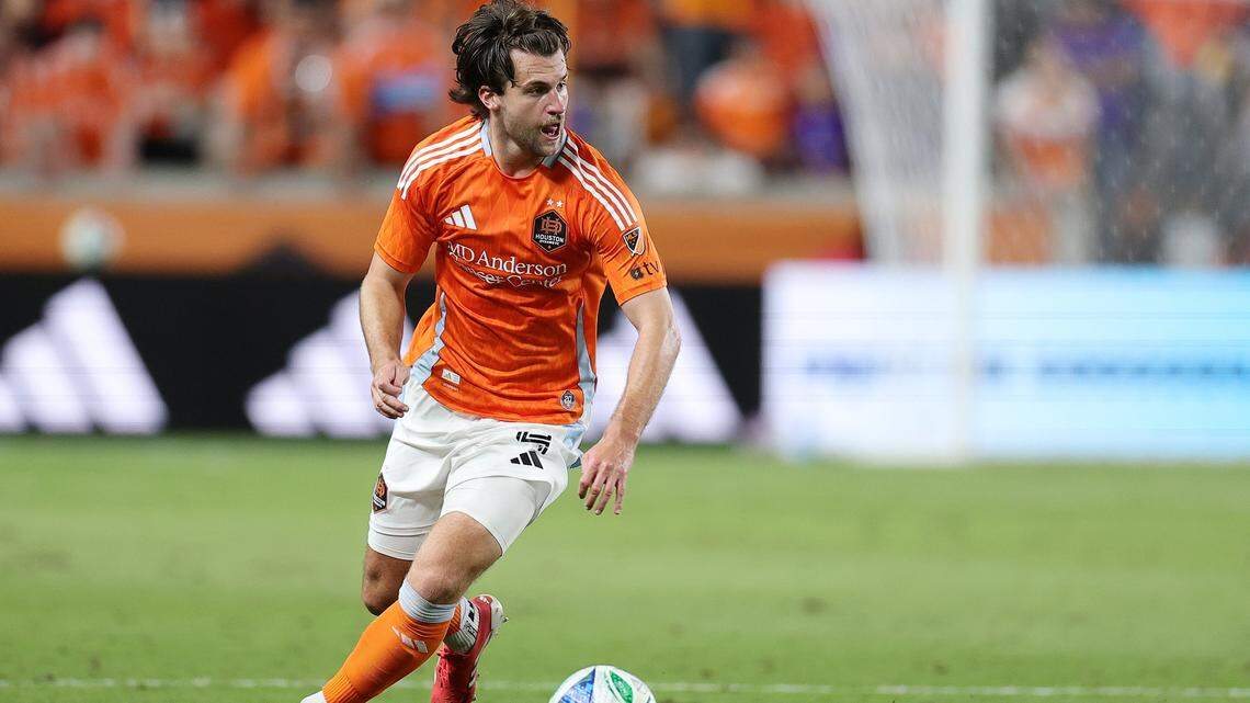 Sporting KC signs former Houston Dynamo center-back after preseason trial