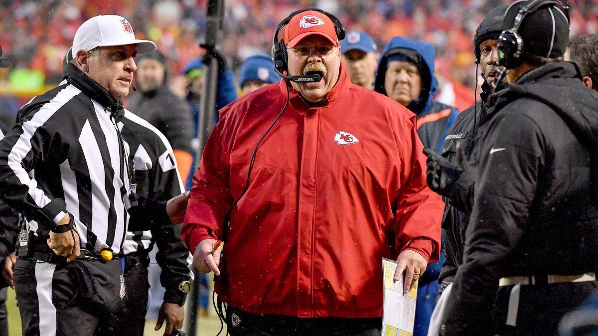 Kansas City Chiefs head coach Andy Reid admonished fans who were throwing snowballs onto the field in the second quarter during Saturday’s football game against the Indianapolis Colts on January 12, 2019 at Arrowhead Stadium in Kansas City, Mo.