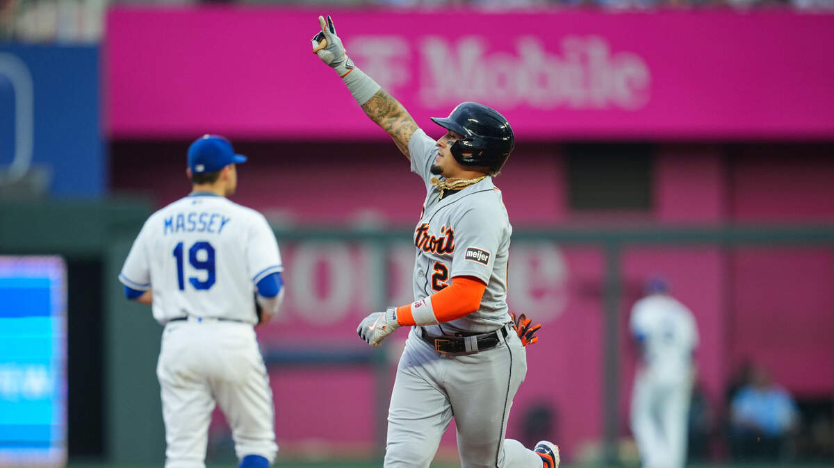 Detroit Tigers shortstop Javier Baez rounds the bases after hitting a home run during the second inning against the Kansas City Royals on Wednesday at Kauffman Stadium.