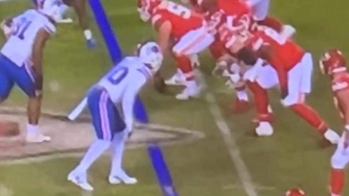Many Chiefs fans thought Buffalo’s Von Miller was offsides on this play.