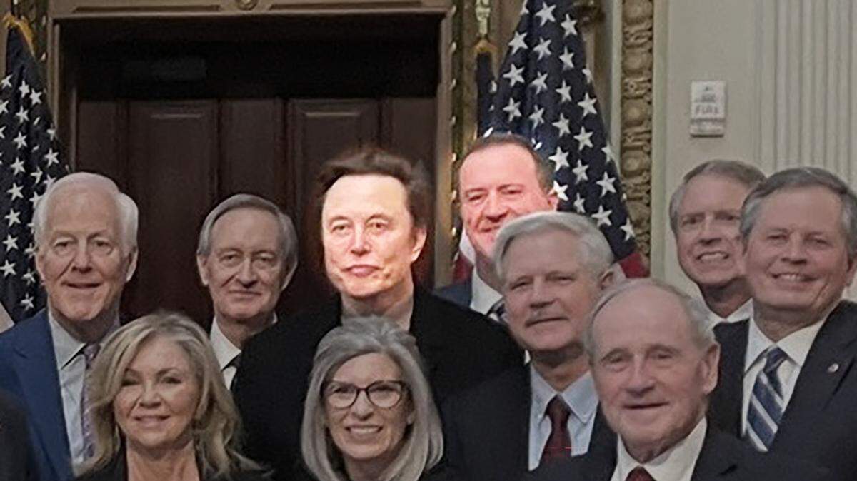 Sen. Eric Schmitt posted this photo of himself next to Elon Musk at the White House just a few weeks ago.