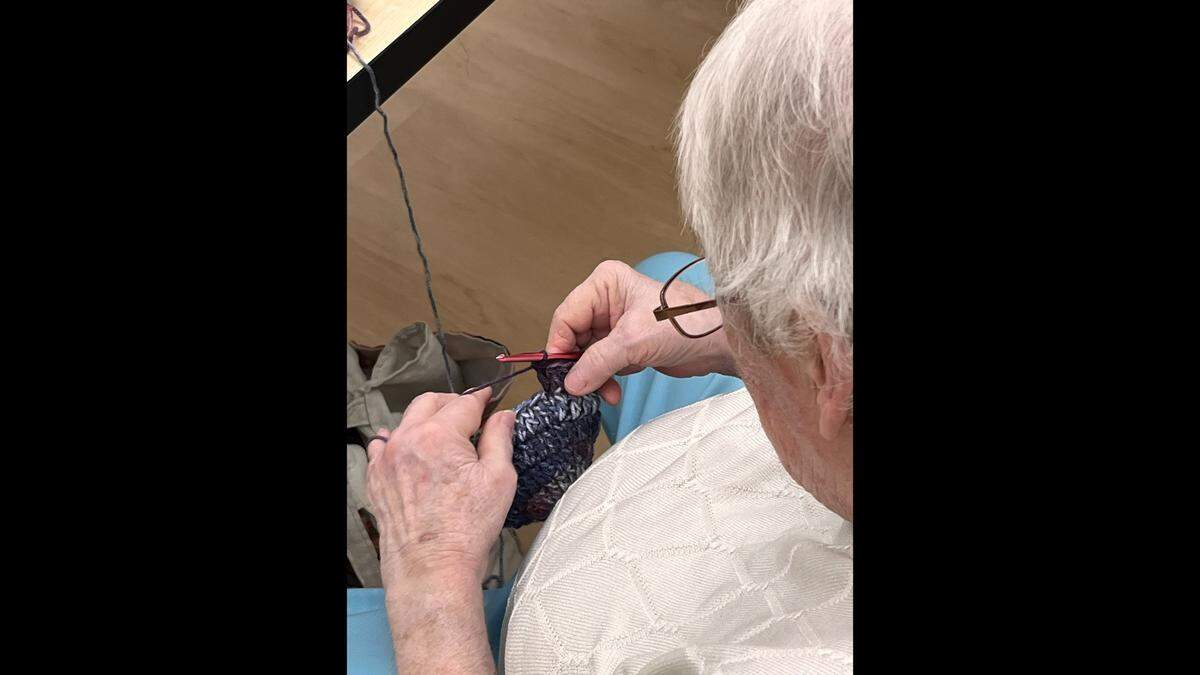 All levels of experience and all ways to create warm hats are welcomed at the Caring Hands Knitting Group. Members will happily help even the most novice knitter.