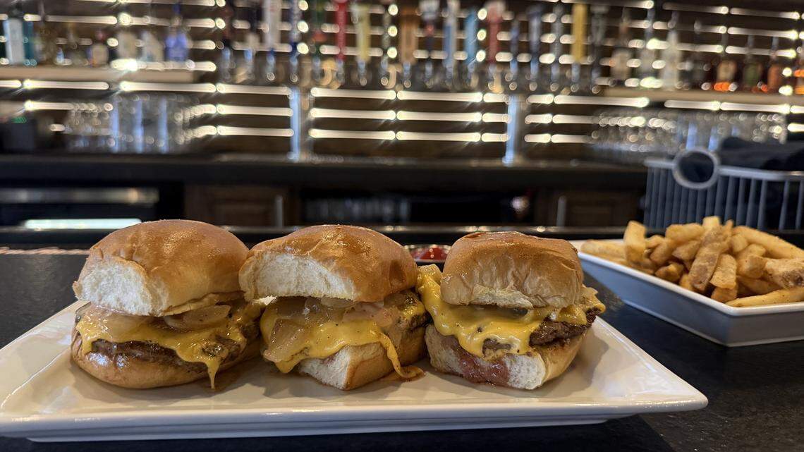 Johnson County burger restaurant opens, offering daily specials