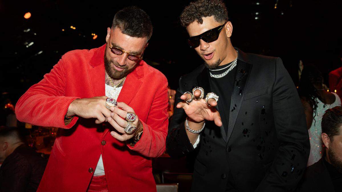 Travis Kelce and Patrick Mahomes approved of the rings.