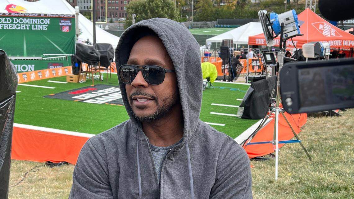 Desmond Howard, a former Heisman Trophy winner out of Michigan and now an ESPN GameDay analyst, applauded KU’s football offense in a meeting with media Friday.
