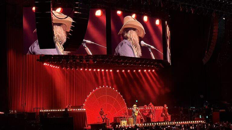 Chris Stapleton brings soulful energy in first of two shows in Kansas City