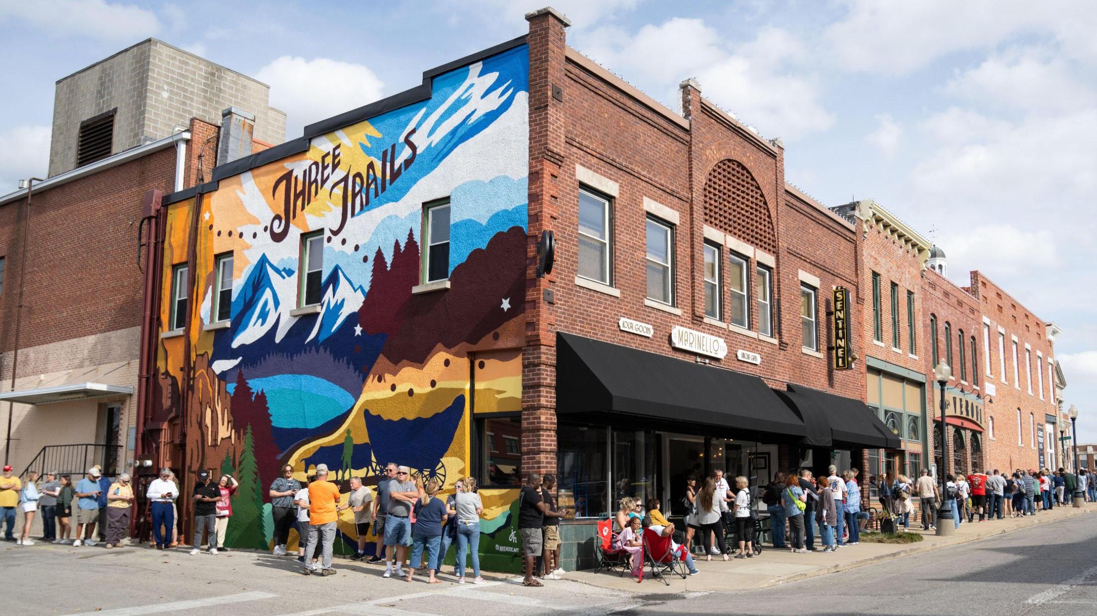 How can people campaign so close to Missouri voting locations? See what state law allows