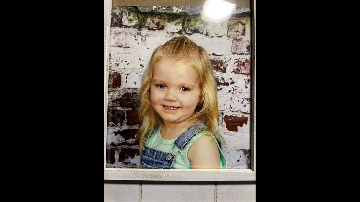 The Miami County Sheriff’s Office is asking the public for help to find a missing 4-year-old girl last seen around 6 p.m. Thursday near the intersection of 223rd Street and Cedar Niles Road.