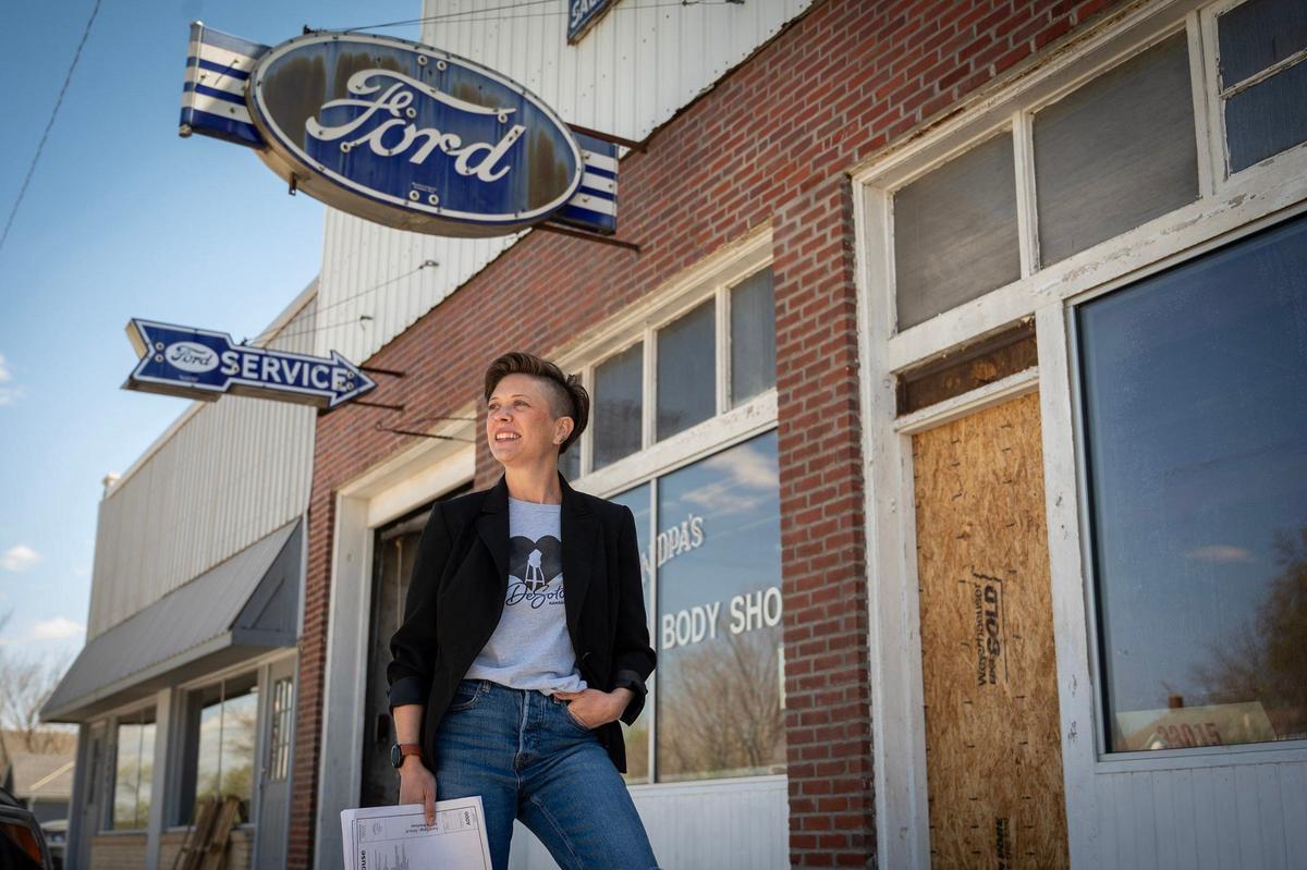 Lindsay and Alex Waller renovated an old auto garage to open their new brewery.
