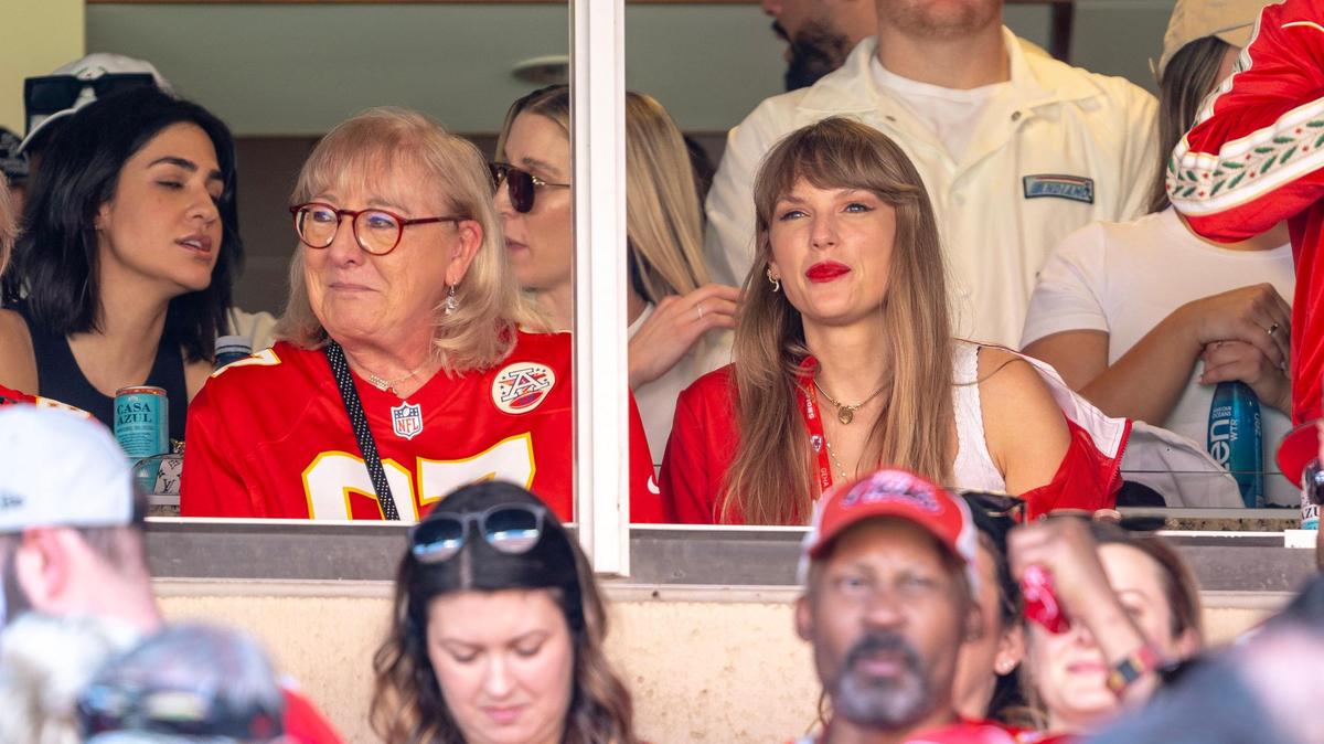 Singer Taylor Swift watches the Chiefs play the Bears with Donna Kelce, mother of tight end Travis Kelce (87), at GEHA Field at Arrowhead Stadium on Sunday, Sept. 24, 2023, in Kansas City.