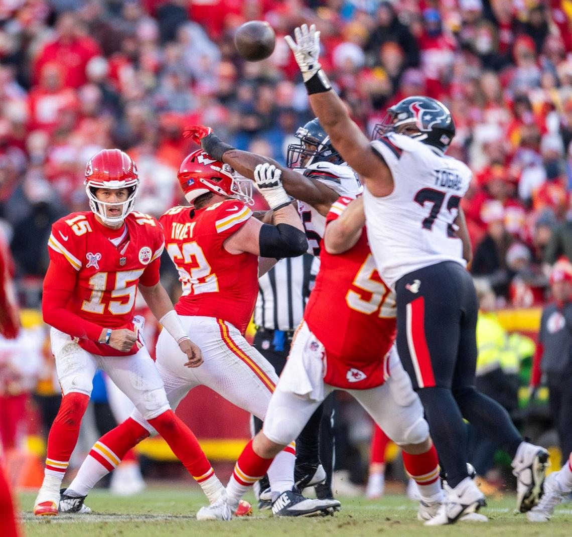 Kansas City Chiefs quarterback Patrick Mahomes (15) throws a pass during the fourth quarter during an NFL game against the Houston Texans on Saturday, Dec. 21, 2024, at GEHA Field at Arrowhead Stadium.