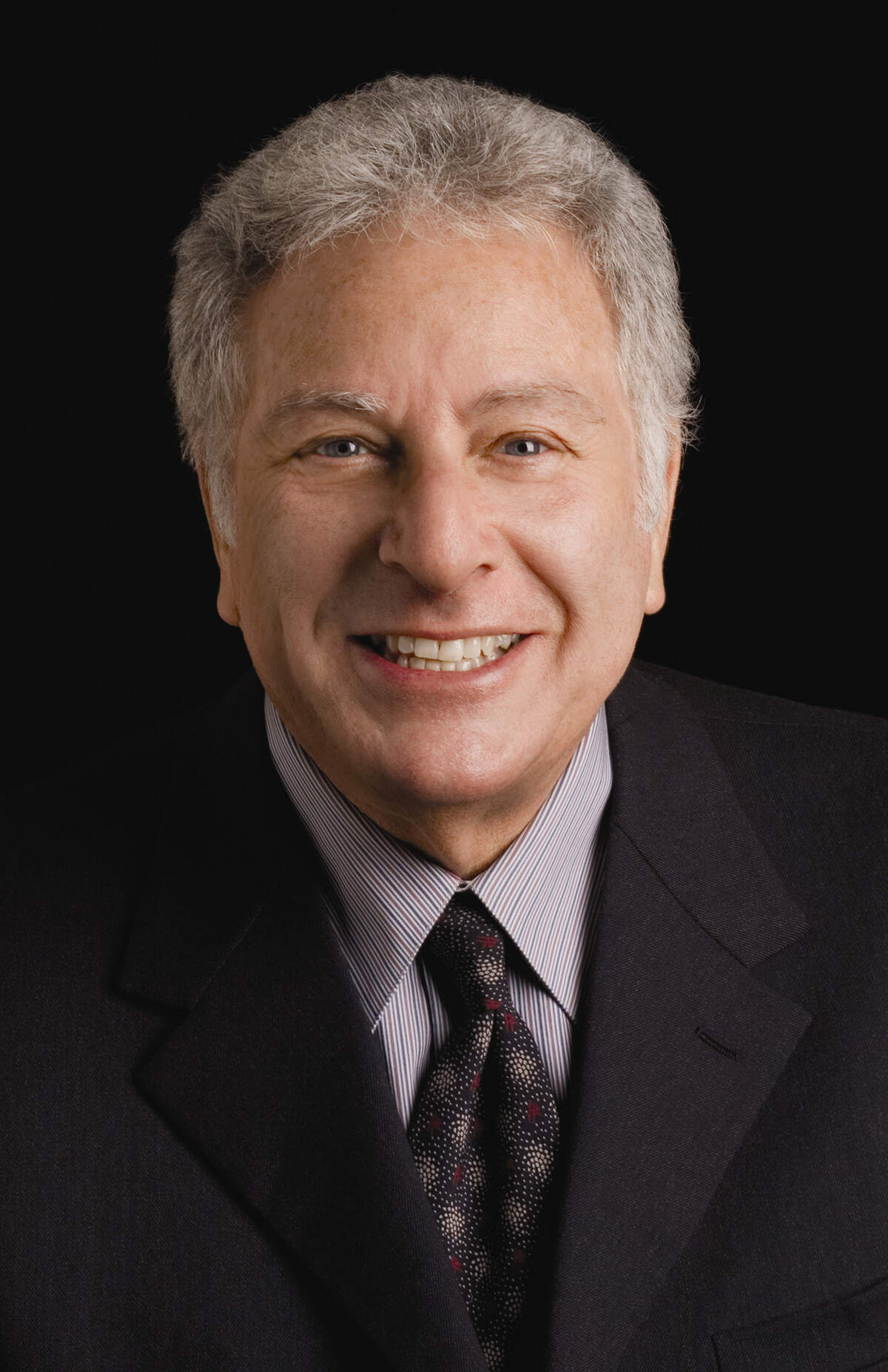 Bob Bernstein, founder of Beauty Brands, has submitted a bid to buy the company back out of bankruptcy.