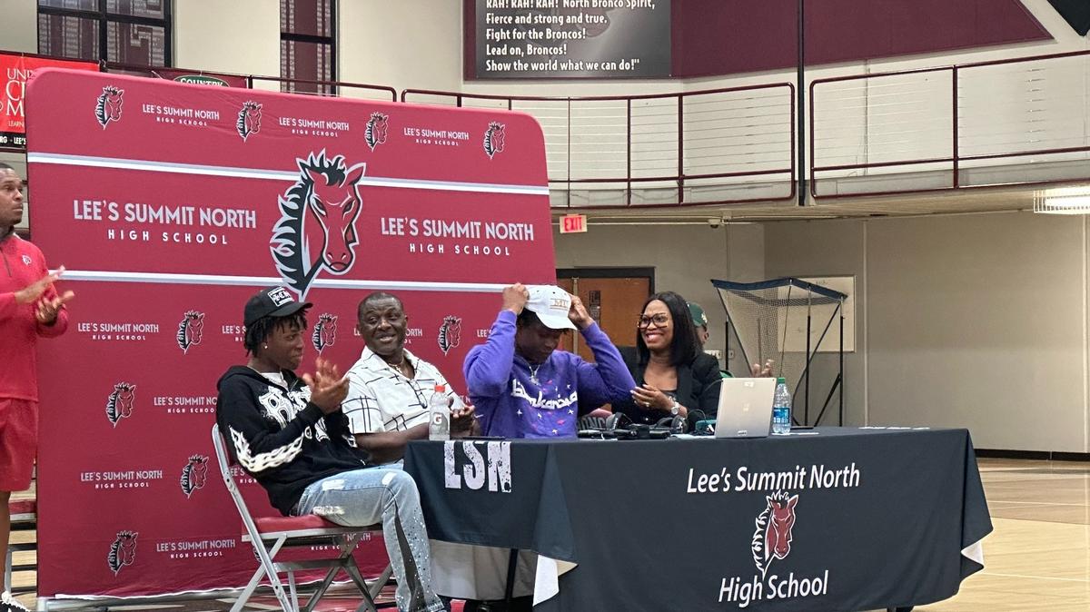 Lee’s Summit North senior defensive end Williams Nwaneri announces his commitment to Mizzou in the LS North gymnasium on Monday, Aug. 14, 2023.