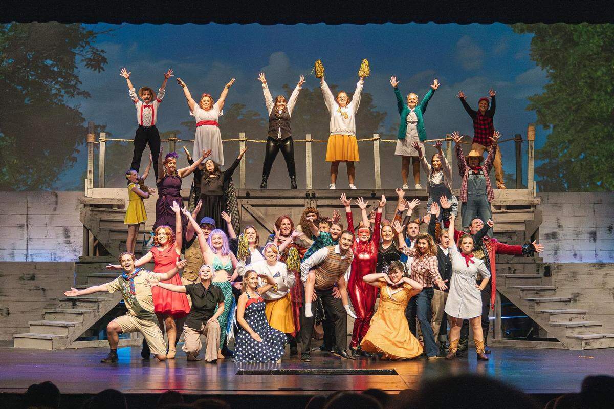 Summit Theatre actors took to the stage for a production of “Big Fish” in 2024.