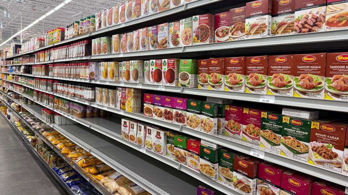 Zaytoona is a Mediterranean market, cafe and bakery.