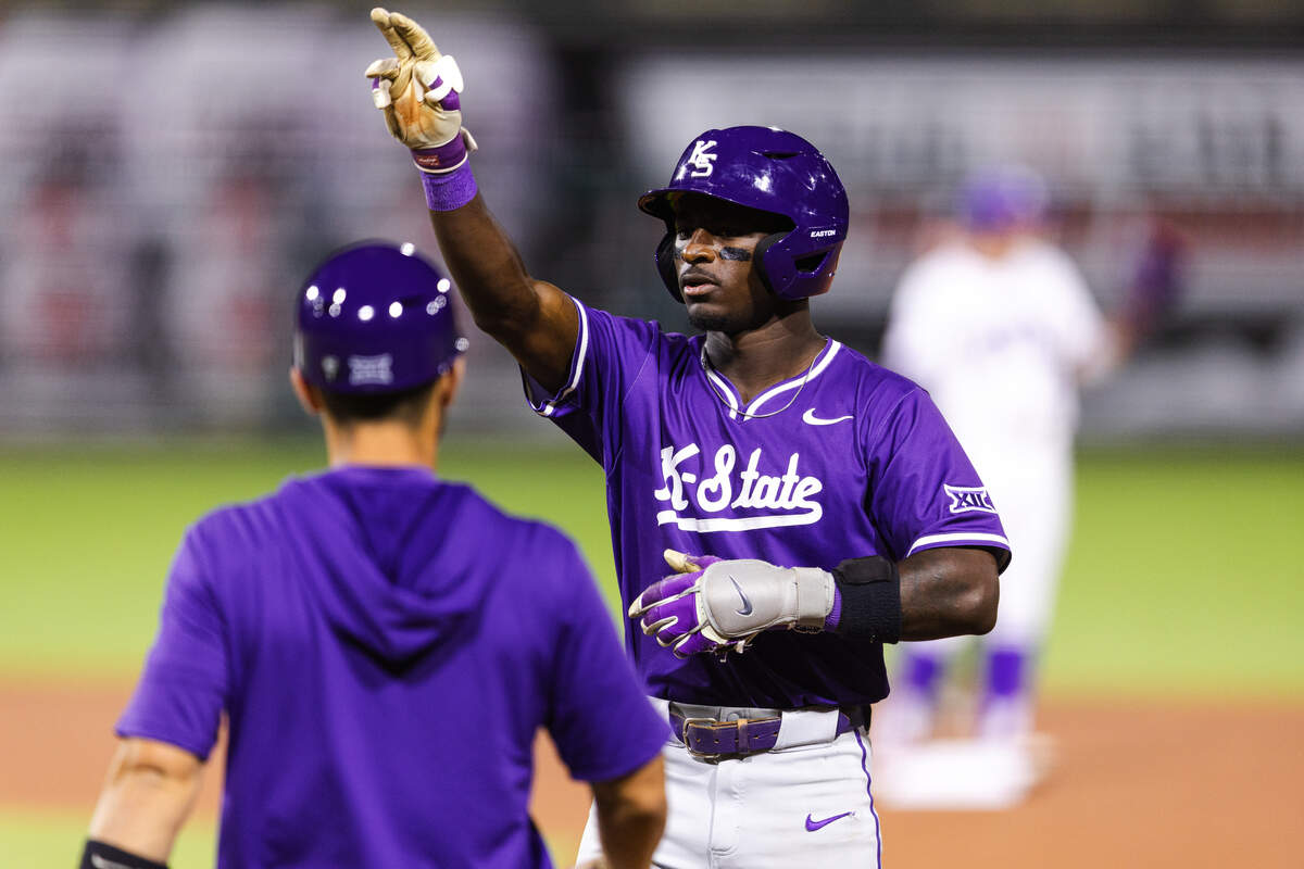 Kansas State Wildcats star Dondreone “Dee” Kennedy gestures during a 2026 Big 12 game against the TCU Horned Frogs.