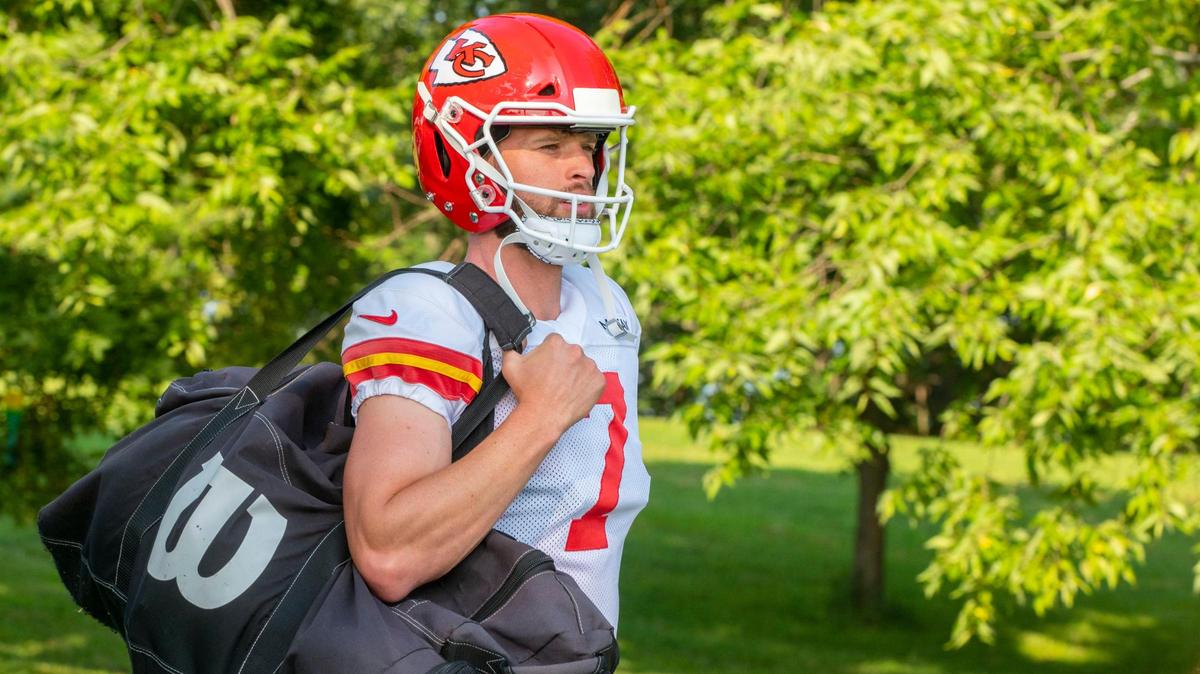 Kansas City Chiefs kicker Harrison Butker (7) walks down to the field for the first padded practice of Chiefs training camp on Monday, Aug. 1, 2022, in St. Joseph.