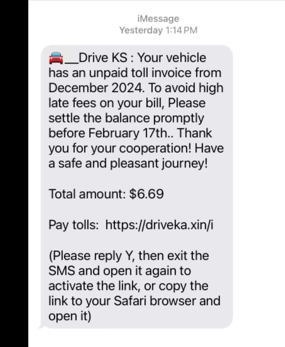 A fraudulent and unsolicited text that attempts to scam users into paying fake tolls.