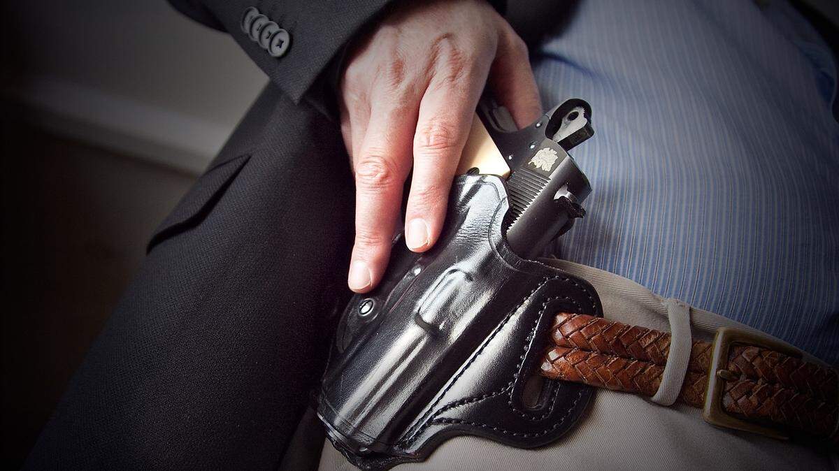 On a polarizing issue like gun control, can lawmakers find common ground?