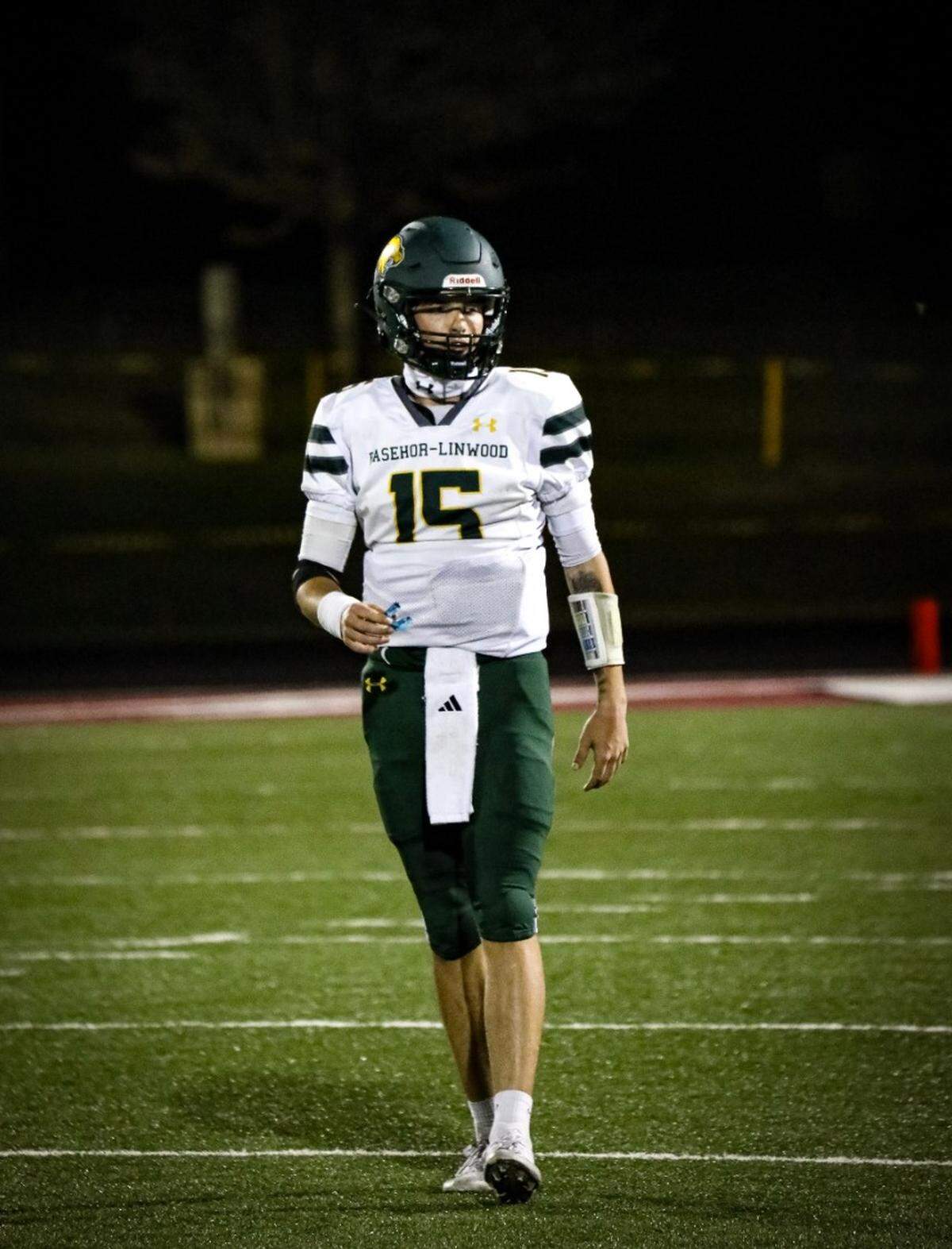 Basehor-Linwood High School junior quarterback Carson Dixon.