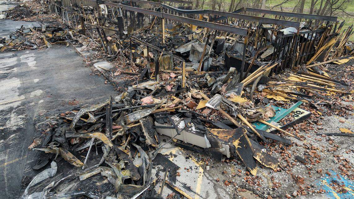 Smithville man put all he had into opening his business. Then it caught on fire