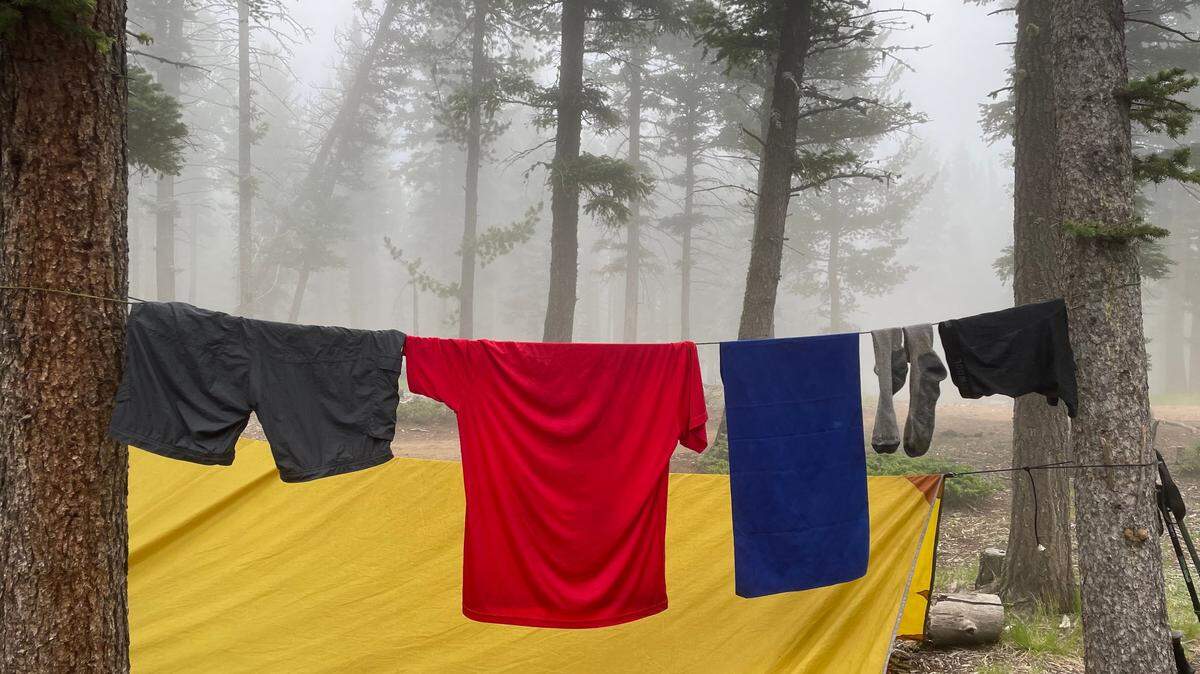 I never got the laundry to dry in this foggy camp, but I had fun trying.
