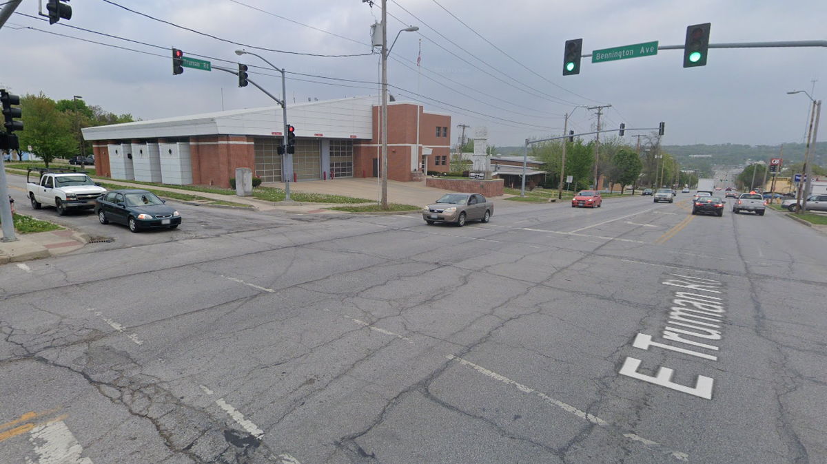 An 80-year-old Kansas City man has died after he was injured in a two-car crash at Truman Road and Bennington Avenue around 10 a.m. on Aug. 3, according to police.