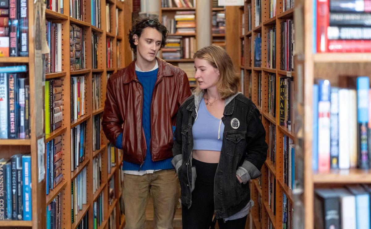 Joni Lemons and Drew Vecellio browsed the selection at Prospero’s Books on Thursday.
