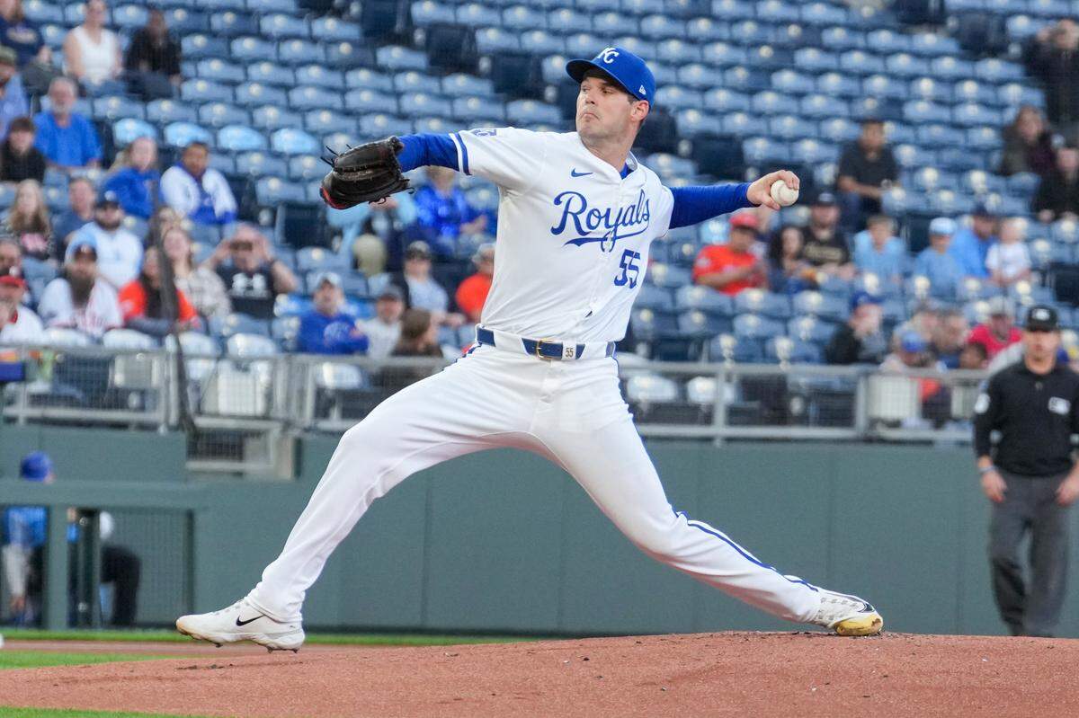 Kansas City Royals starting pitcher Cole Ragans (55) delivers a pitch against the Houston Astros in the first inning at Kauffman Stadium on April 9, 2024.