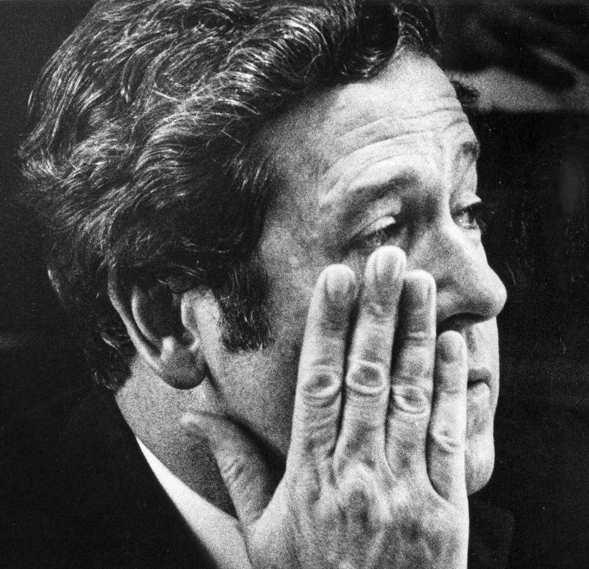 Mayor Richard Berkley wiped away a tear during a special meeting of the City Council after he announced the death of John Tvedten Sr., an off-duty fire battalion chief who died in the collapse of the Hyatt Regency skywalks in 1981.