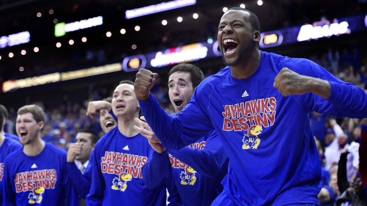 Former Kansas Jayhawk Cliff Alexander (right) signed with professional basketball team Brose Bamberg out of Germany. He played one season at KU.
