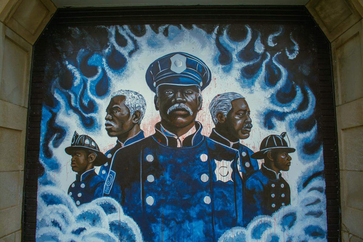 Vandalism done to the mural of the Historic Firehouse #11.