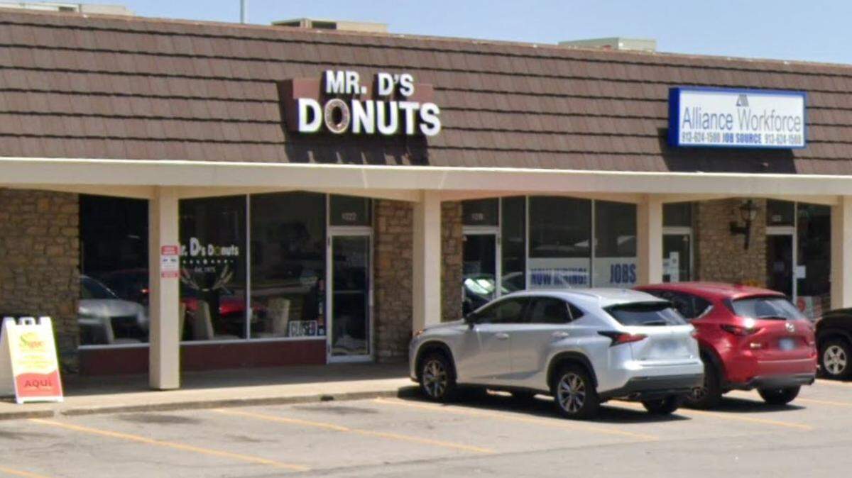 Mr. D’s Donut Shop in Shawnee, Kansas, is pictured in a Google Maps street view image from June 2021.