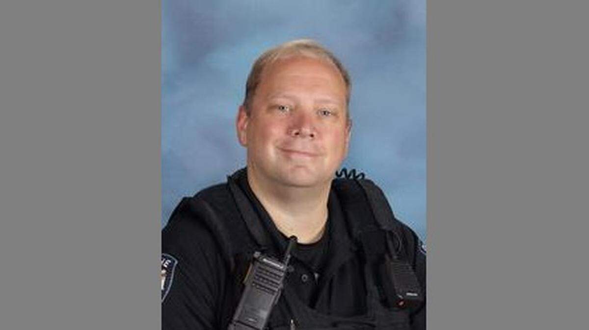 Olathe East High School Resource Officer Erik Clark