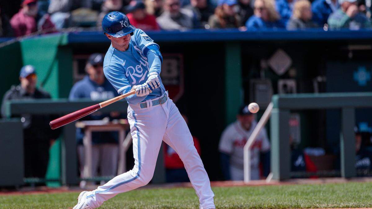 Royals third baseman Matt Duffy (15) during the sixth inning against the Atlanta Braves at Kauffman Stadium on April 16, 2023.
