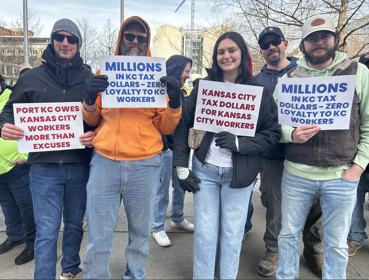 A few of the roughly 150 trades workers who protested outside City Hall on Wednesday during Mayor Quinton Lucas’ State of the City address.